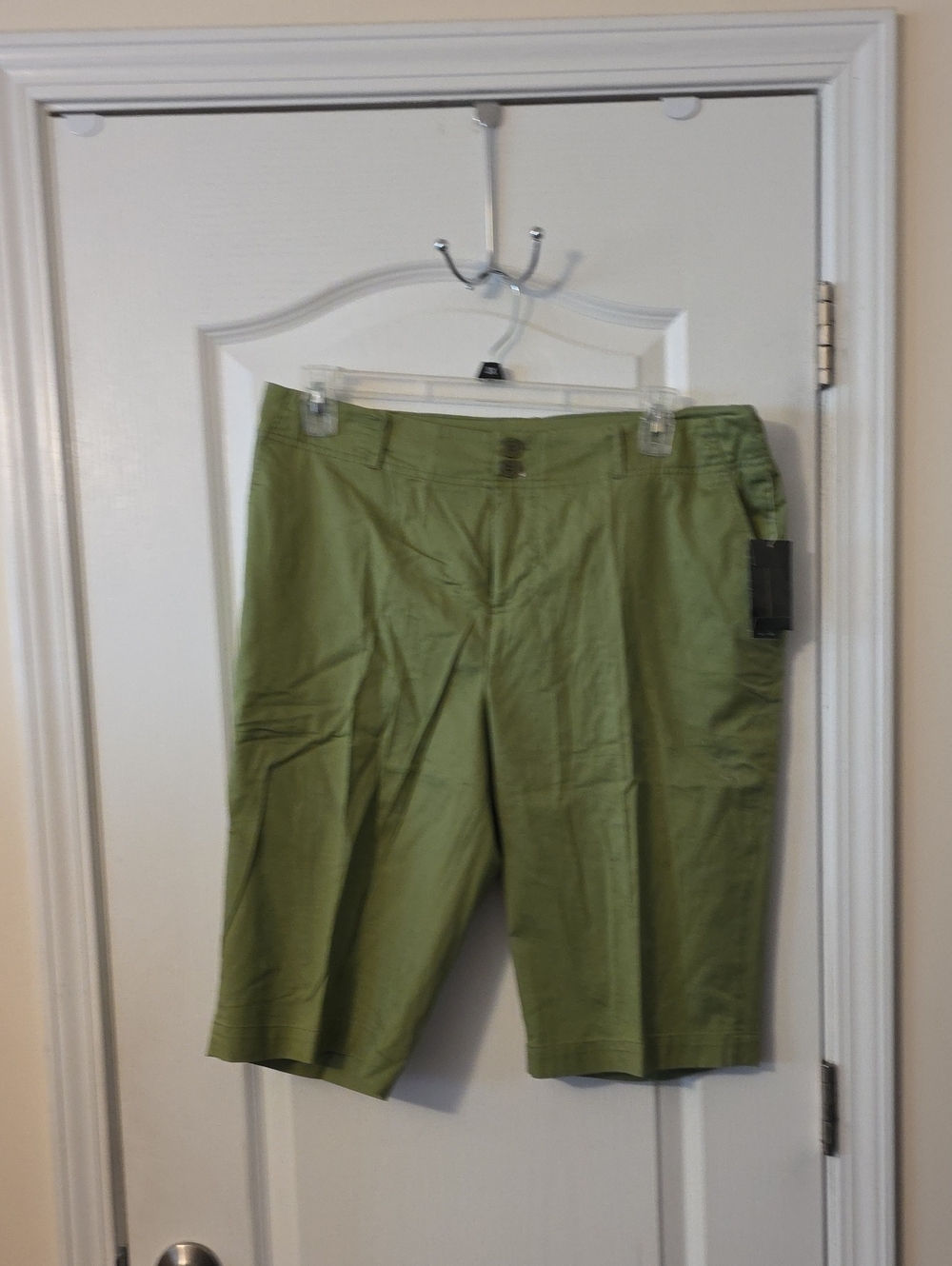 Uniform Green Knee-Length Shorts